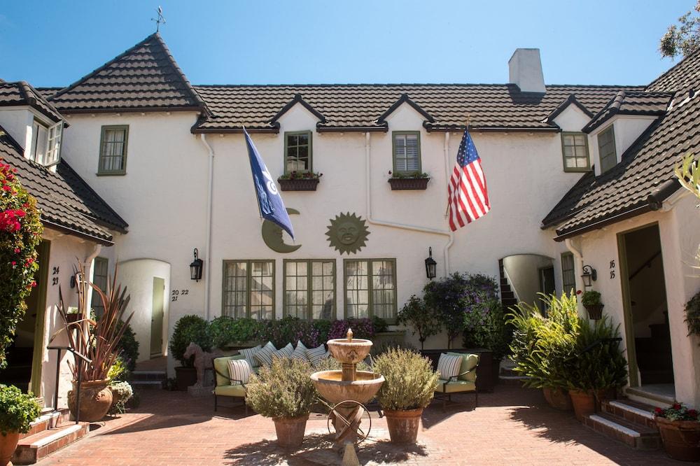 L'auberge Carmel, Relais & Chateaux Hotel