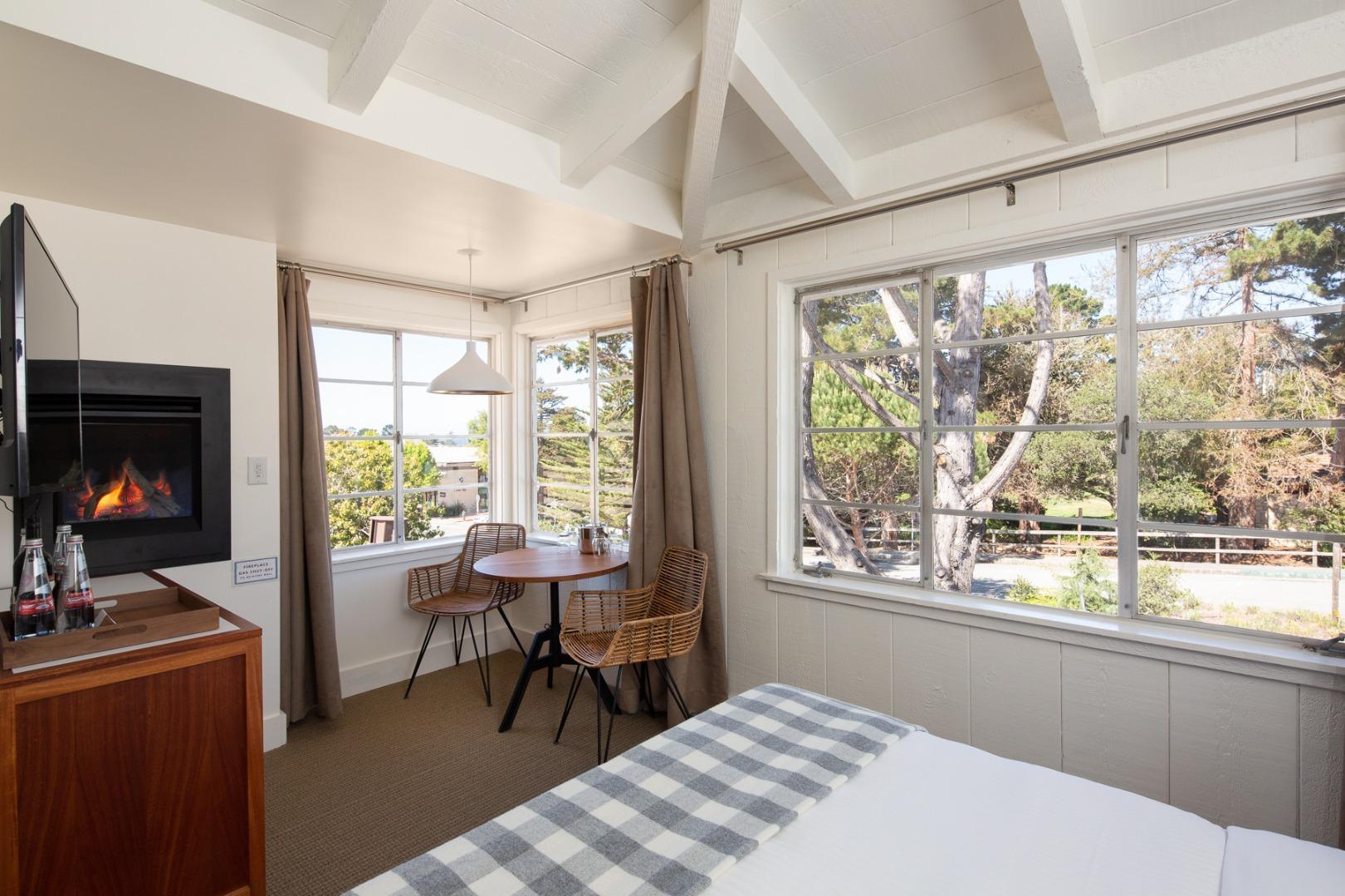 Hotel Le Petit Pali At Ocean Ave 4*