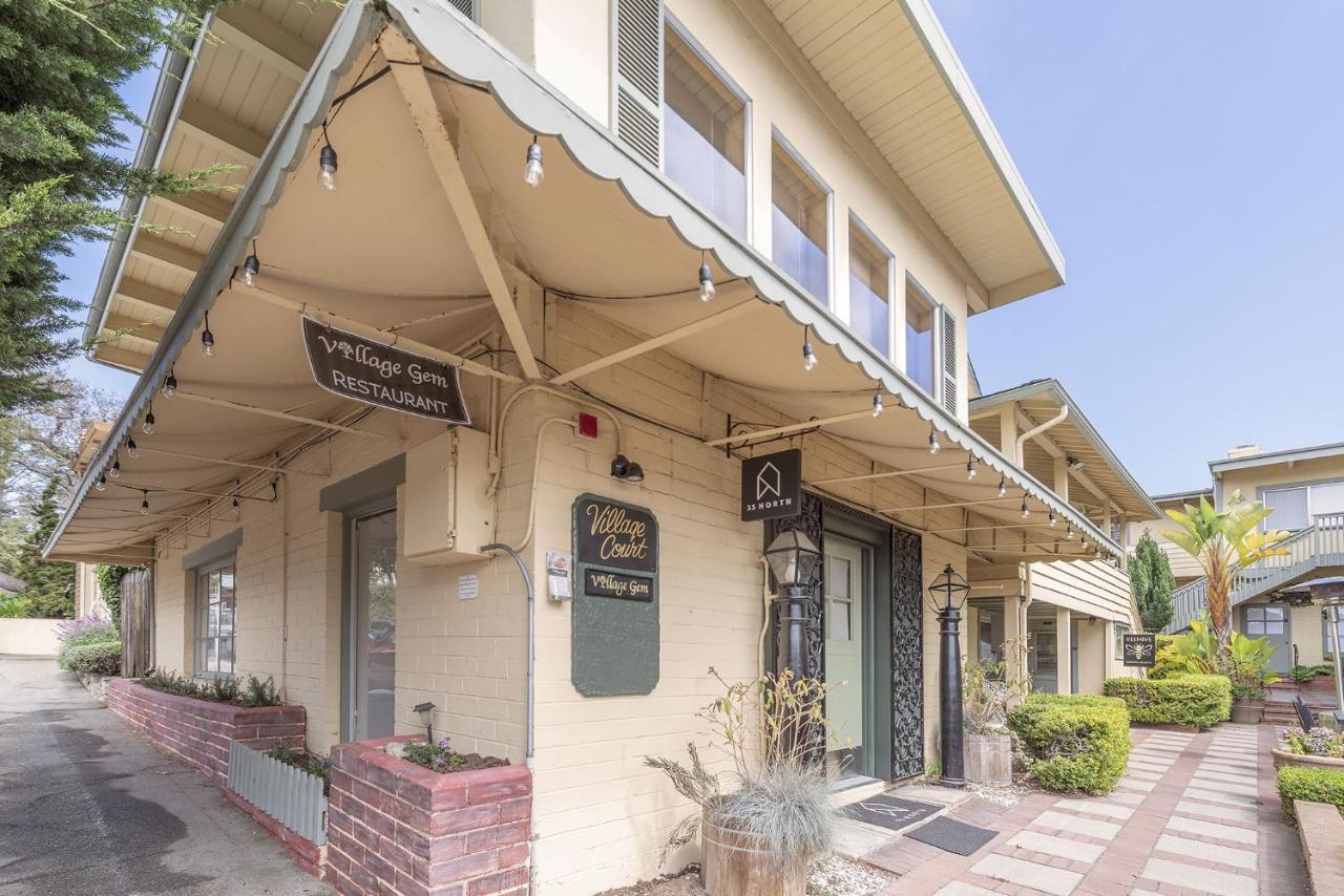 Apartment 3797 Pine Place Apts *