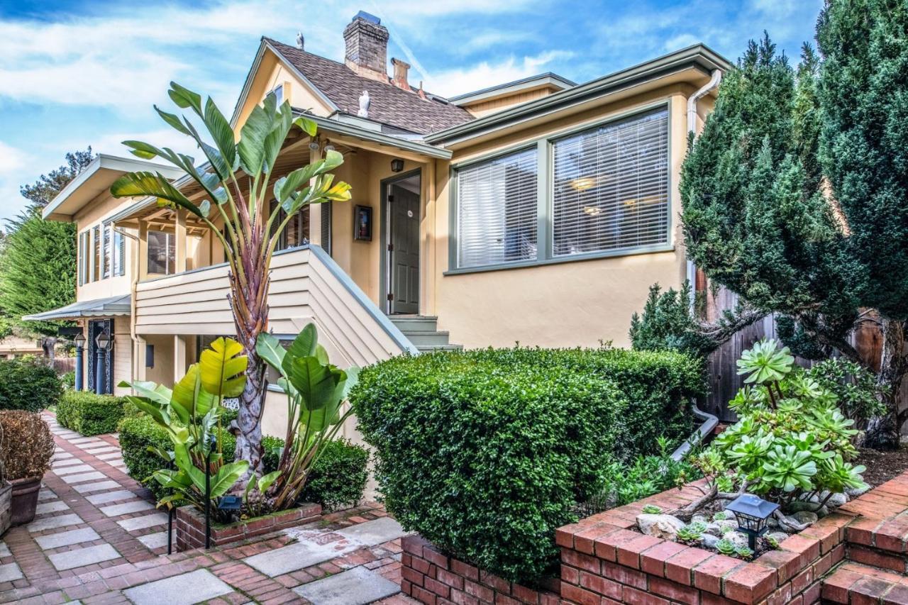 3797 Pine Place Apts Carmel-by-the-Sea