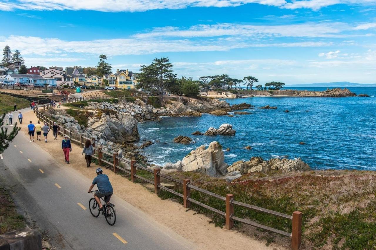 3797 Pine Place Apts Carmel-by-the-Sea