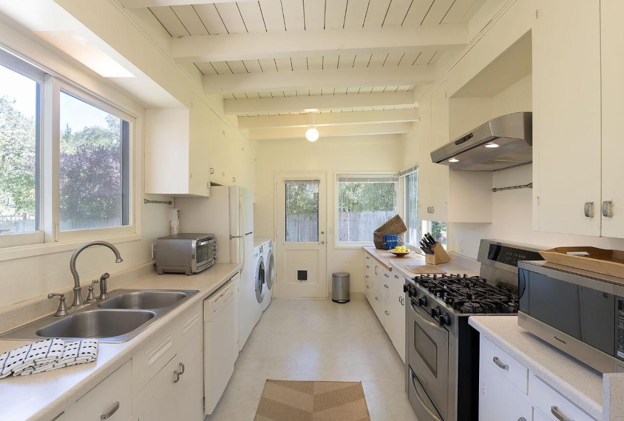 3891 Robert R Jones House Holiday home Carmel-by-the-Sea