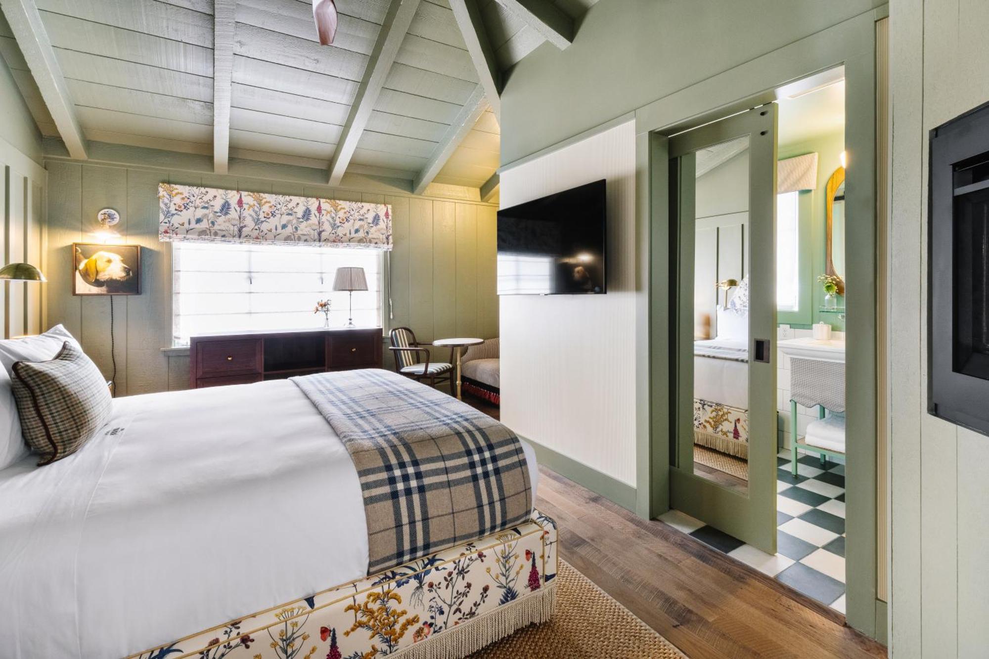 Hotel Le Petit Pali At Ocean Ave