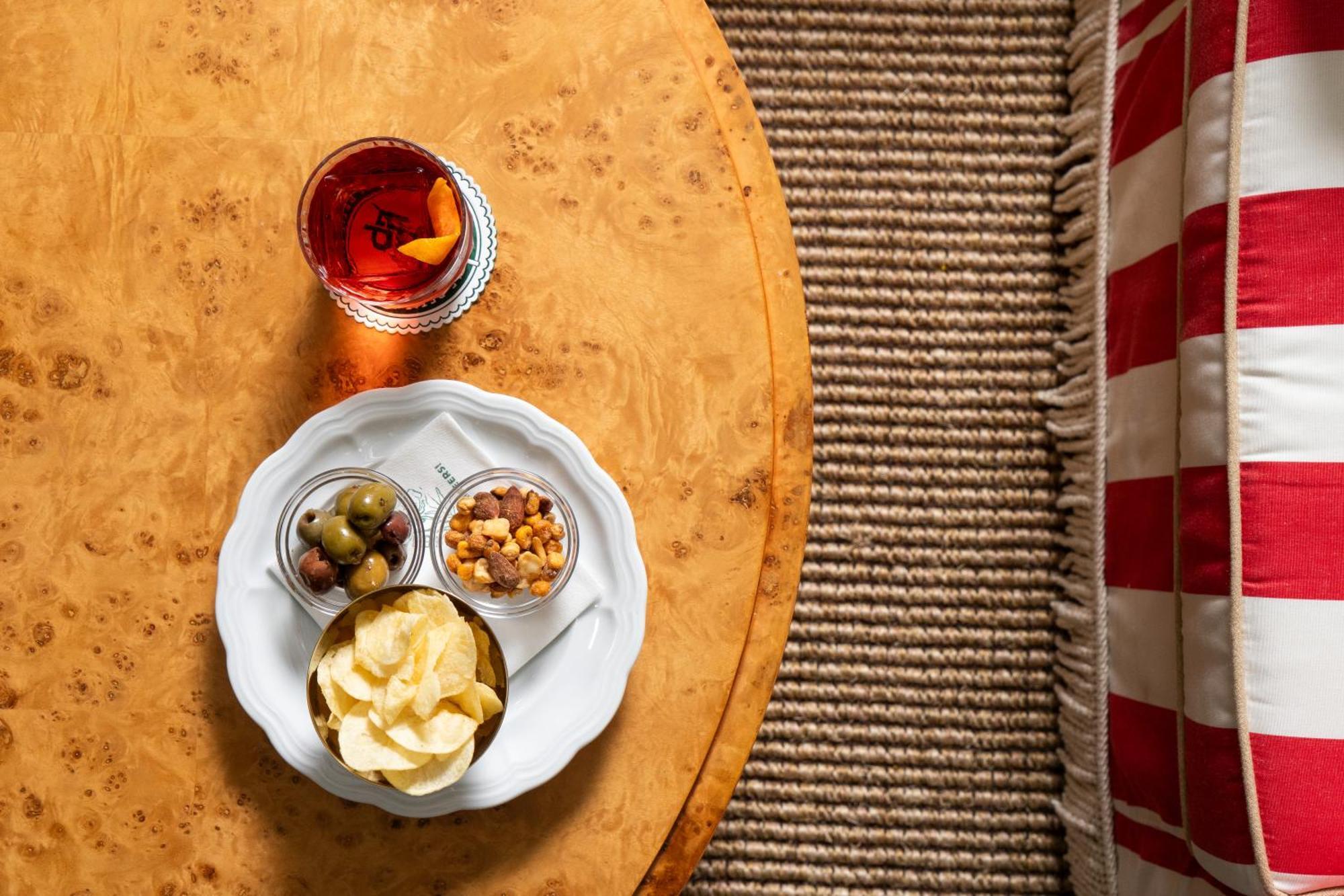 Le Petit Pali At Ocean Ave Carmel-by-the-Sea