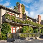 Wayside Inn
