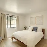 3944 Seaside Bash Home