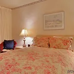 Hotel Carmel