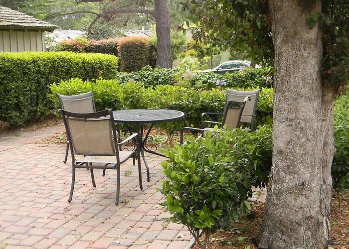 Carmel Resort Inn