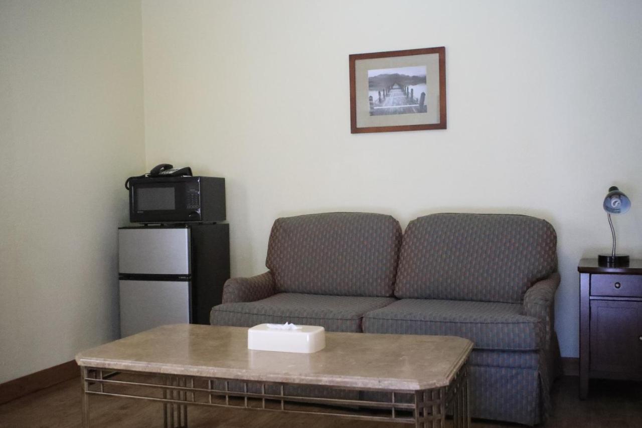 Carmel Resort Inn Resort 2*