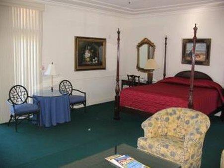Tally Ho Hotel Carmel-by-the-Sea