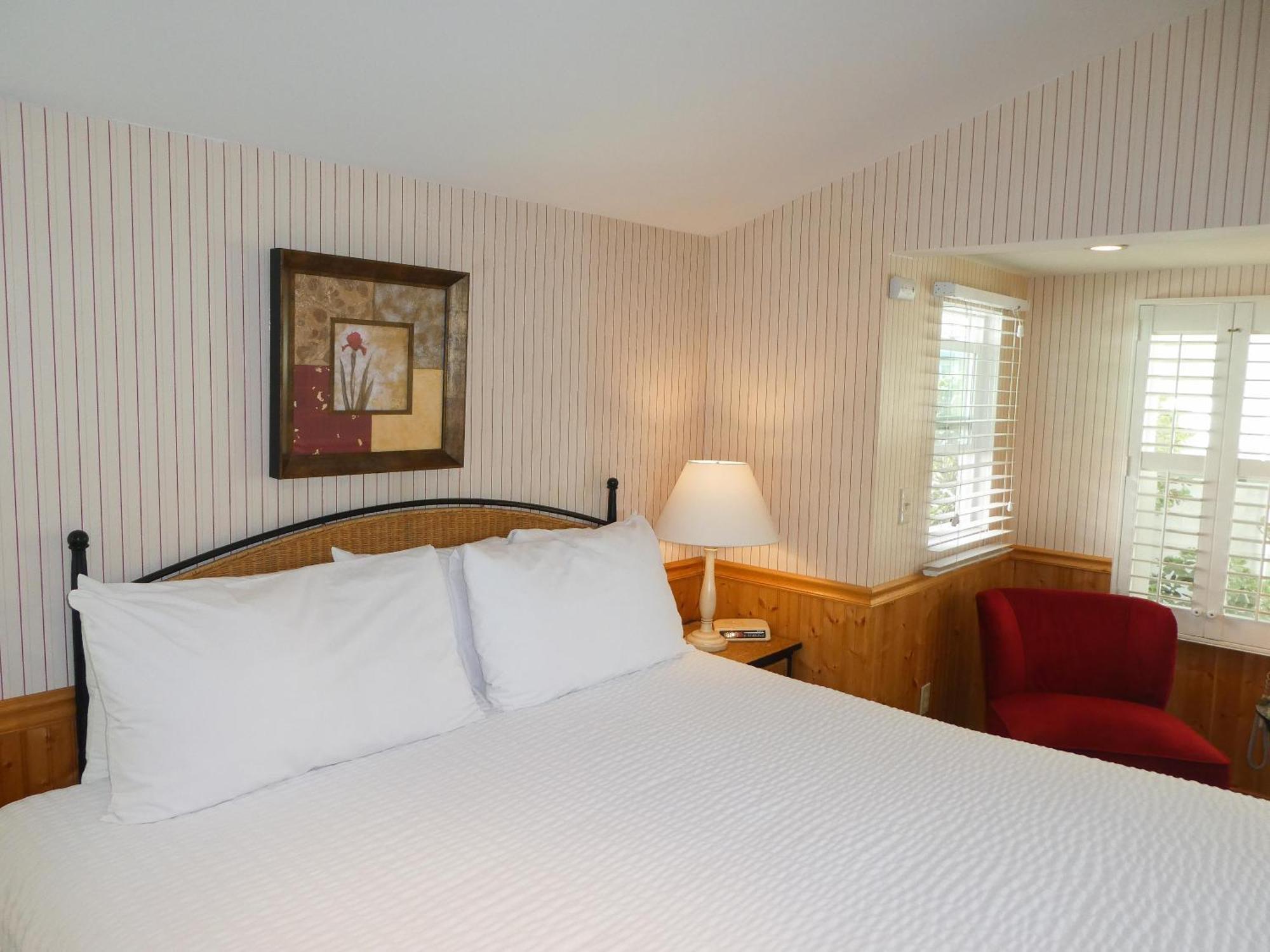 Fireplace Hotel 3*