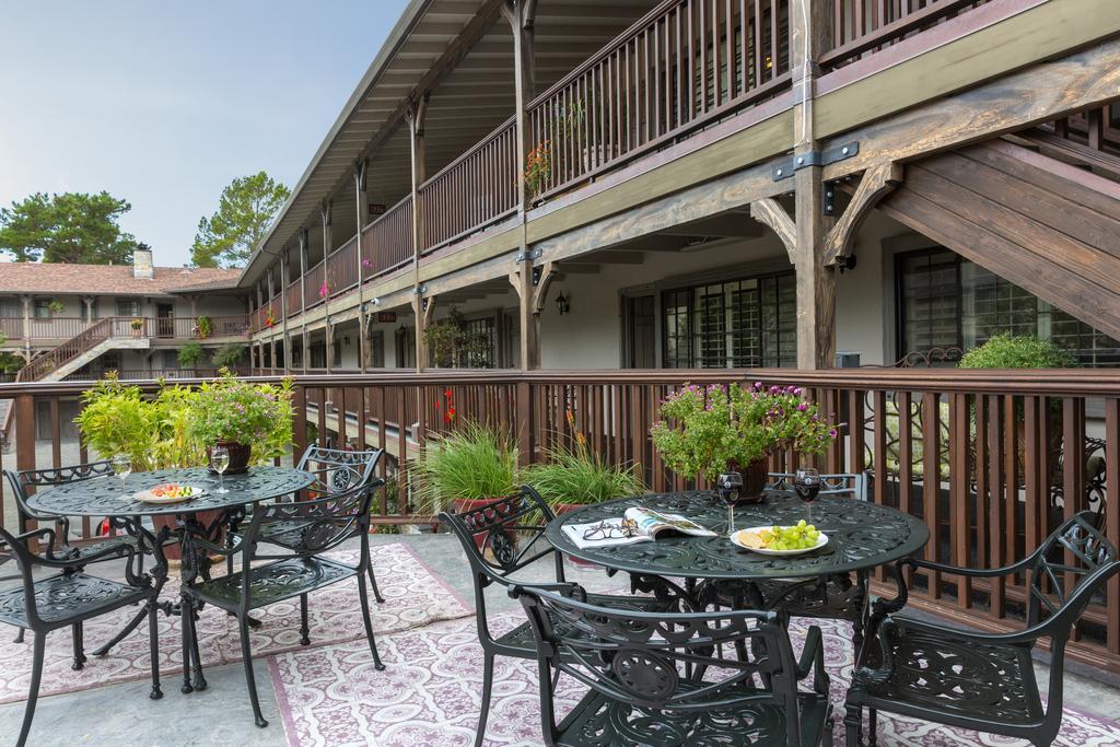 Inn Coachman's Inn, A Four Sisters