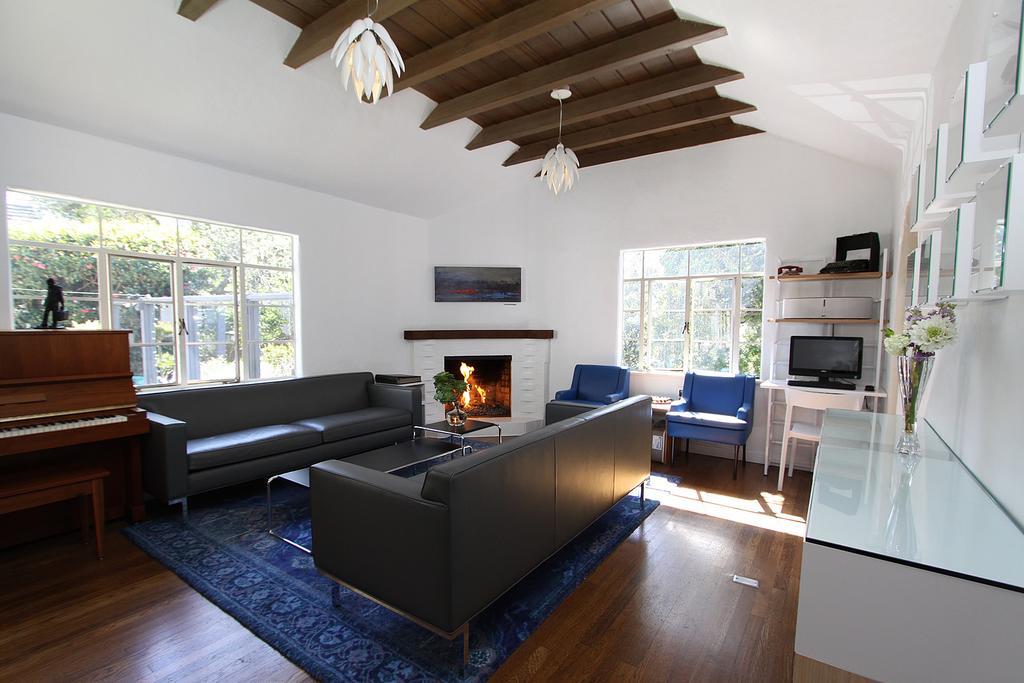 The Vagabond's House Boutique Bed & Breakfast