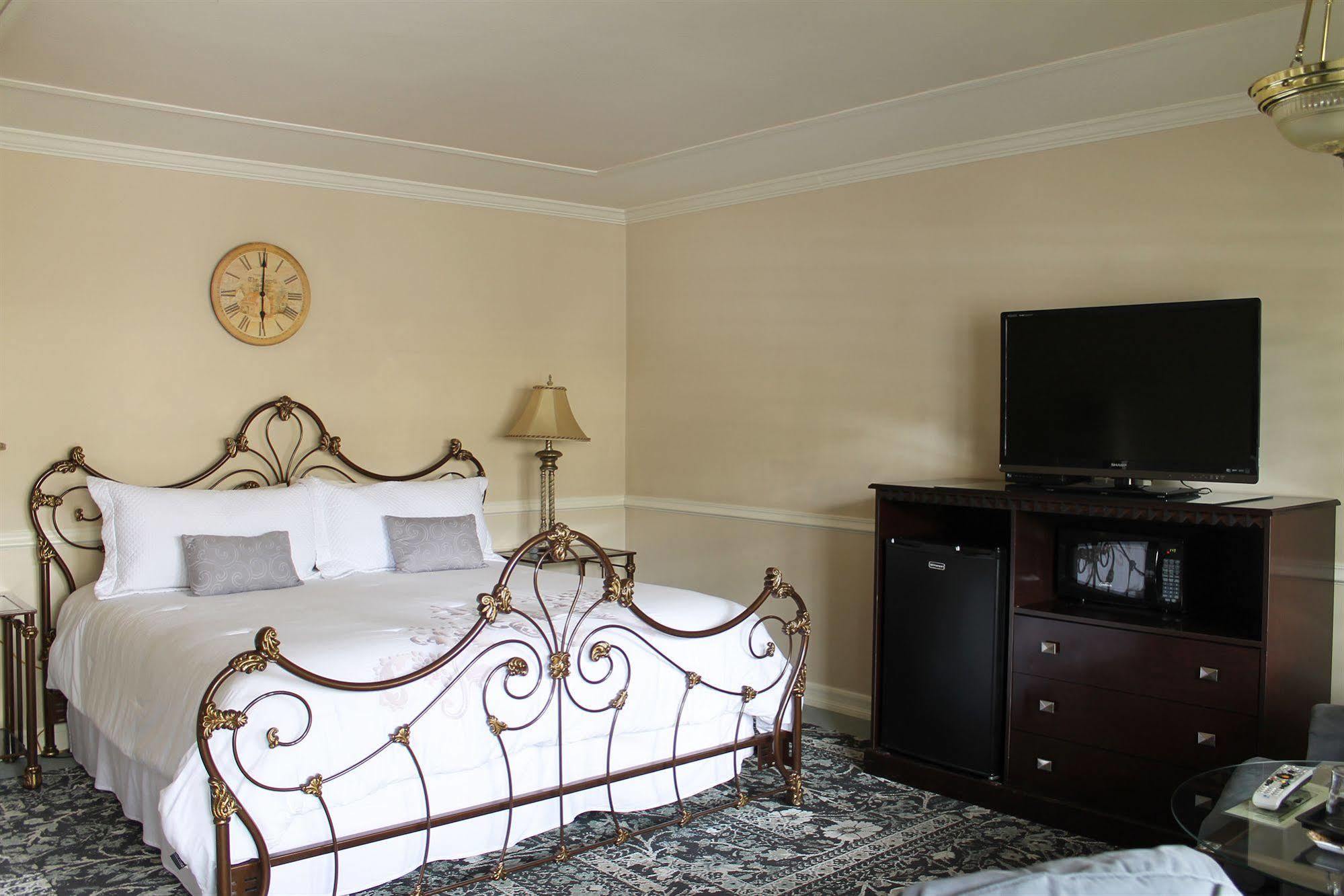 Coachman's Inn, A Four Sisters Carmel-by-the-Sea