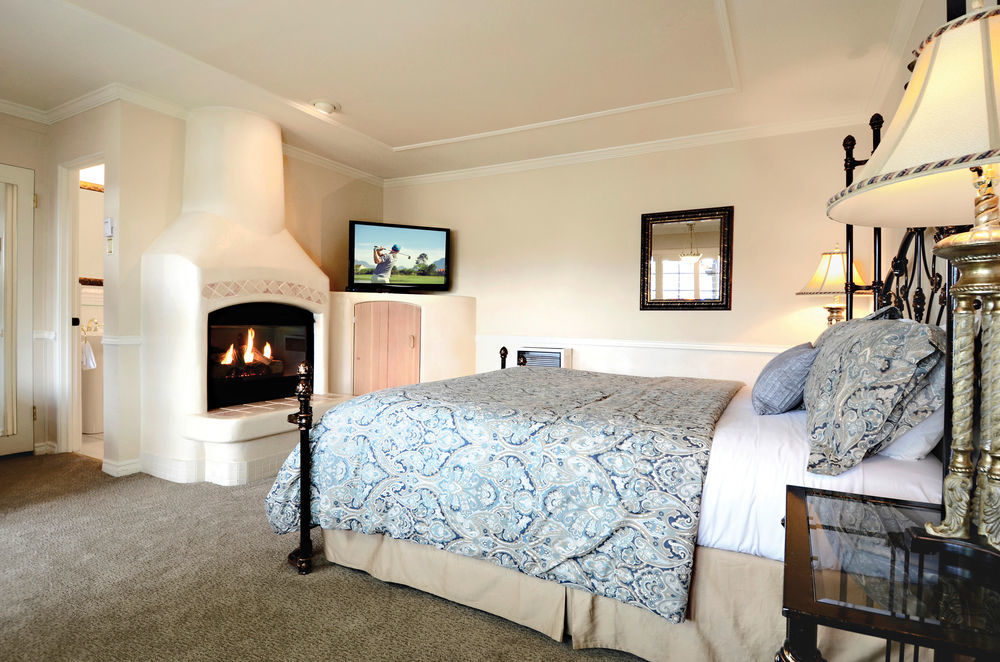 Inn Coachman's Inn, A Four Sisters