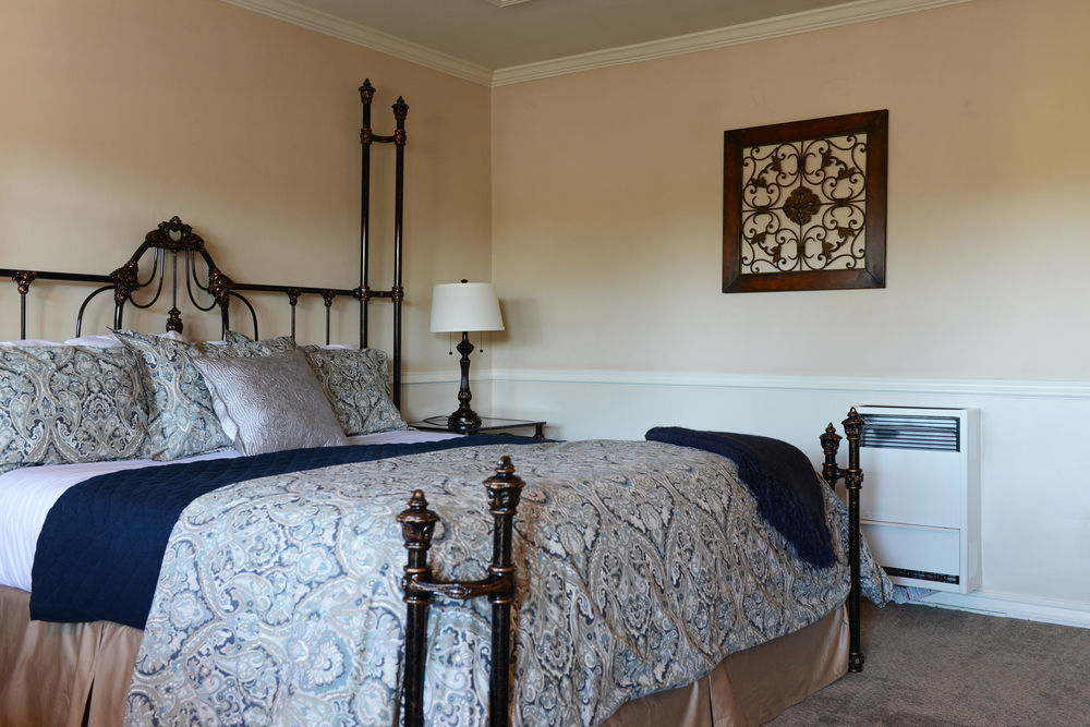 Coachman's Inn, A Four Sisters 3*
