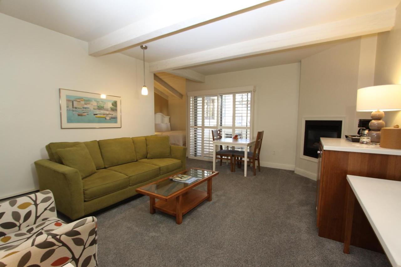 Lobos Hotel Carmel-by-the-Sea
