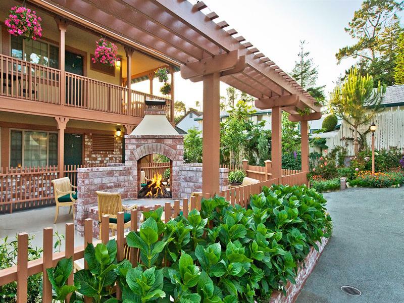 Candle Light Inn 3*
