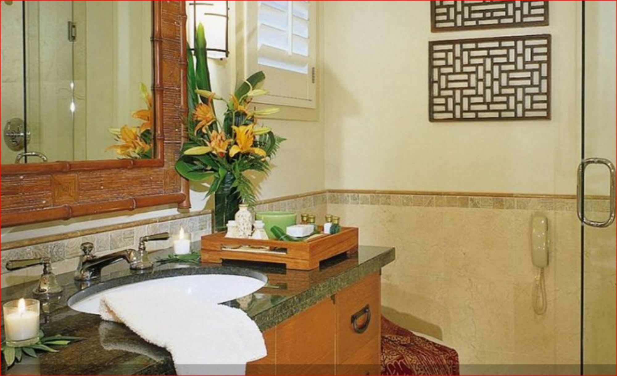 Tradewinds Hotel 4*